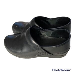 Sanita black clogs Sz 6(38)